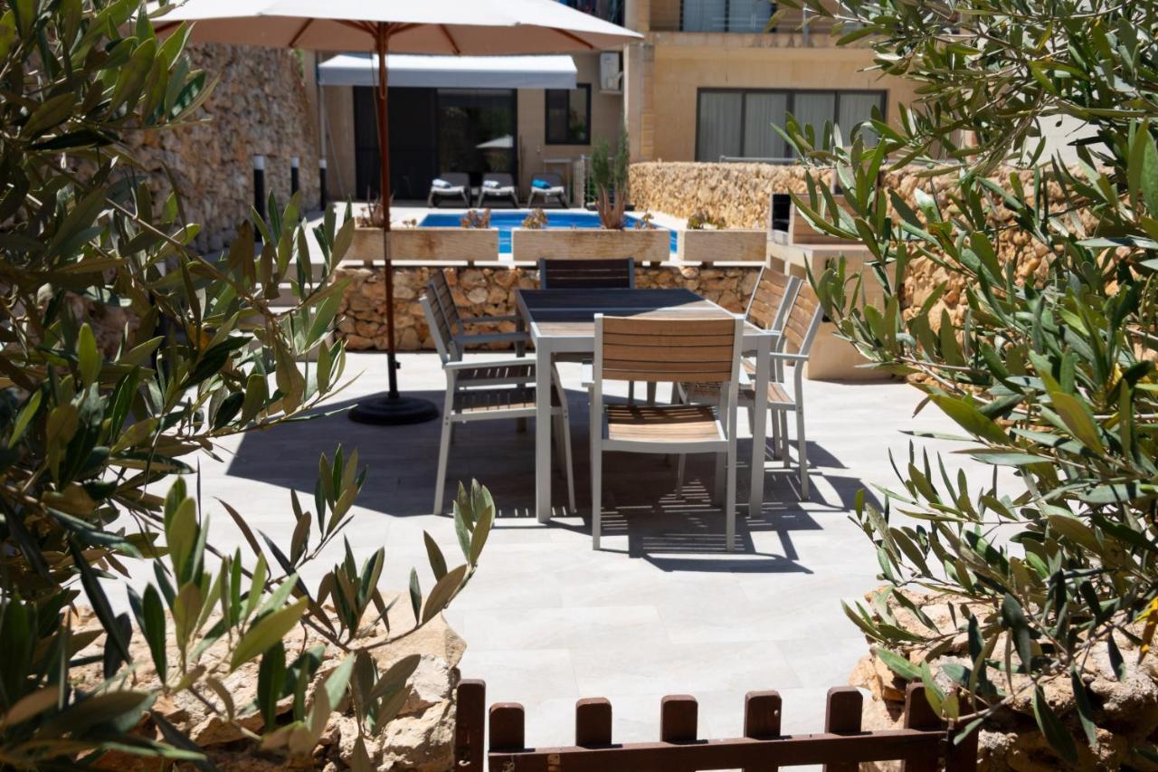 Si-Ku Holiday Home With Private Pool And Hot Tub Xagħra Exterior foto